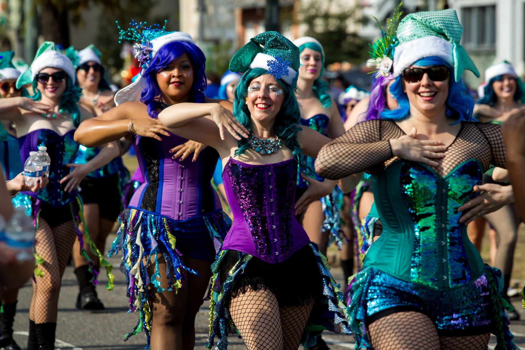 NO.jingleparade016.120218